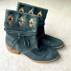 Western boho boots size 10